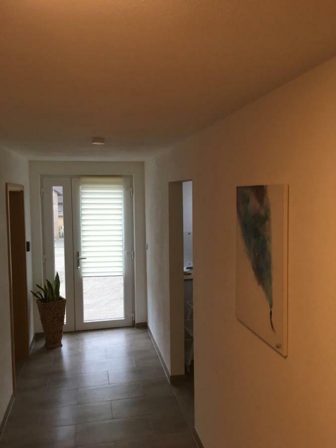 Gasthaus Kaiserhof, Zimmer & Appartament Butjadingen Esterno foto